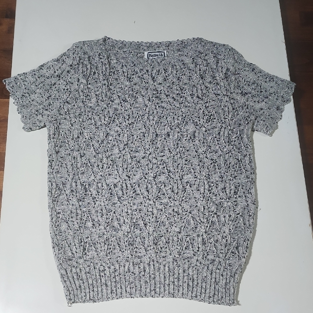Textured Knit Gray Short Sleeve Sweater